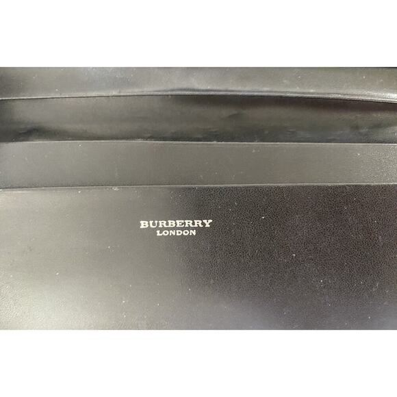 Burberry Wallet Women’s Large Tartan plaid Bifold Authentic - Picture 11 of 16
